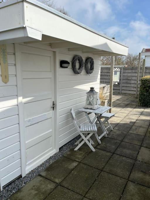 Chalet + Tiny House Nabij Strand بيتين المظهر الخارجي الصورة