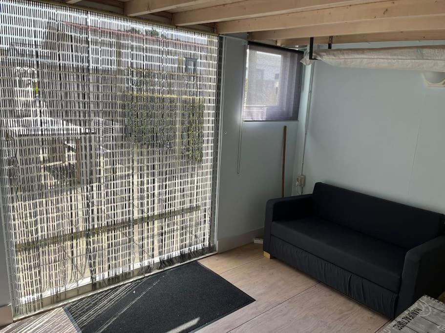 Chalet + Tiny House Nabij Strand بيتين المظهر الخارجي الصورة